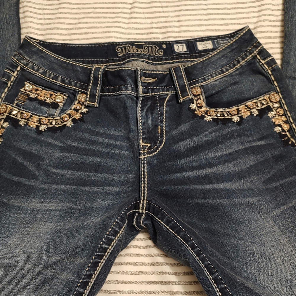 Miss Me Bootcut Size 27